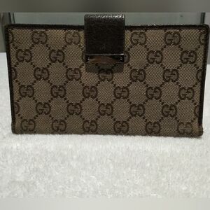 Authentic Gucci GG Dark Brown Leather Wallet